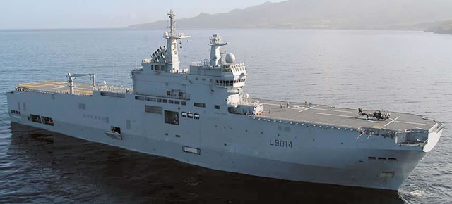 mistral_class_bpc_lhd_french_navy_dcns_port.jpg