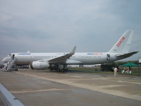 tu204sm-64151-tupolev-design-bureau-ramenskoe-zhukovsky-uubw.jpg