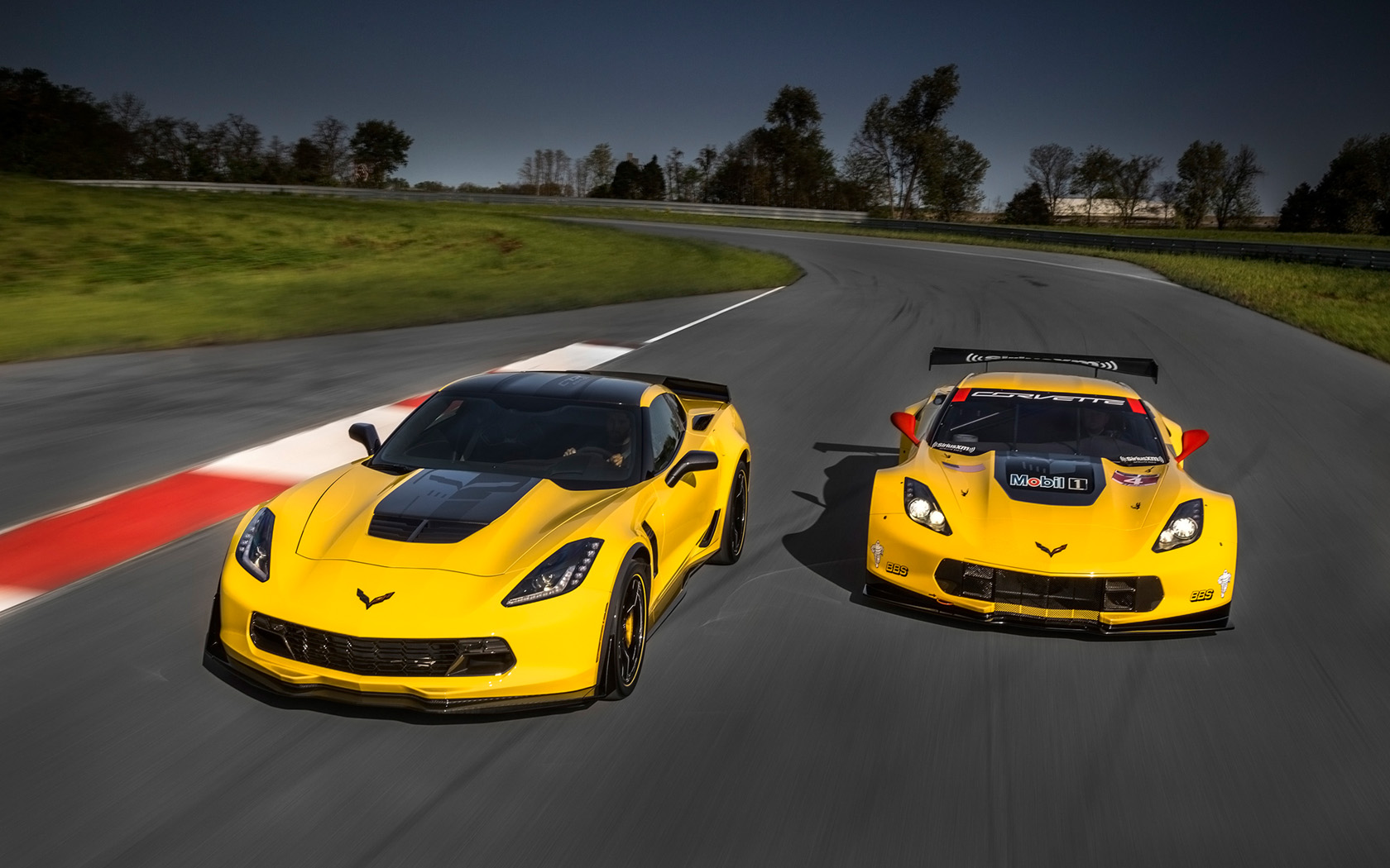 2016-Chevrolet-Corvette-Z06-C7-R-Edition-Duo-3-1680x1050.jpg