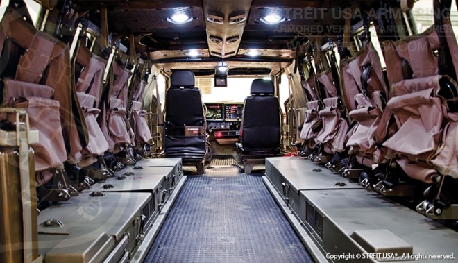 e-armored-personnel-carrier-streit-usa-typhoon-apc-interior-660x379.jpg