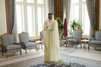 qatar-emir-tamim-alone-900x600-RTX1MTEV-198x132.jpg