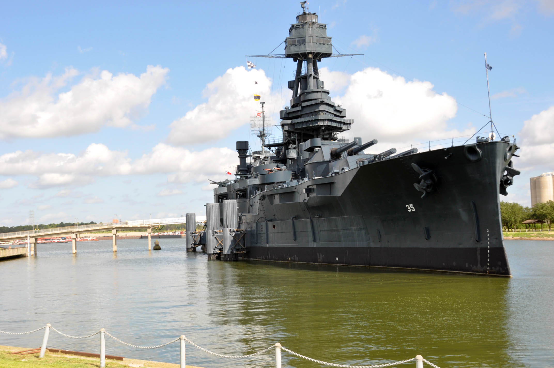 english-porte-texas-aug-21-2010-museum-battleship-uss-texas.jpg