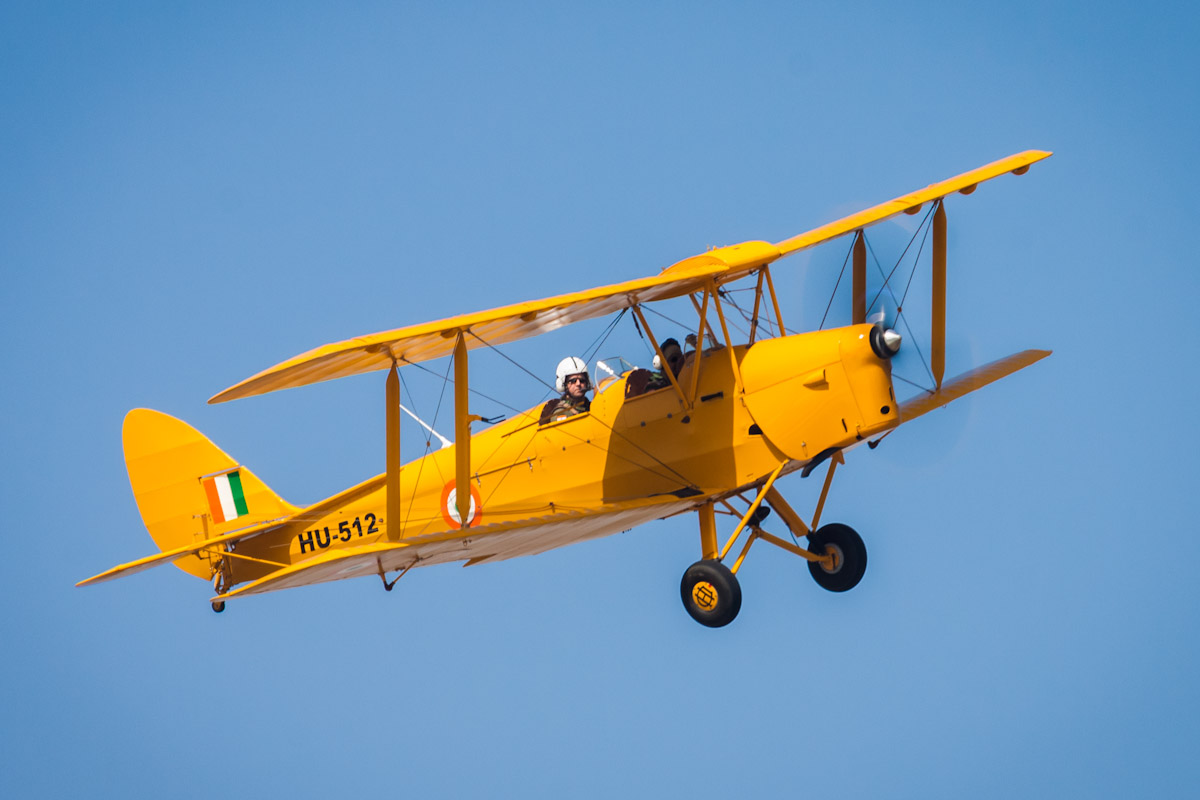 Indian_Air_Force_De_Havilland_Tiger_Moth.jpg