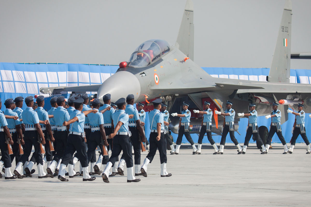 Indian_Air_Force_Marching_Soldiers_Su-30MKI.jpg