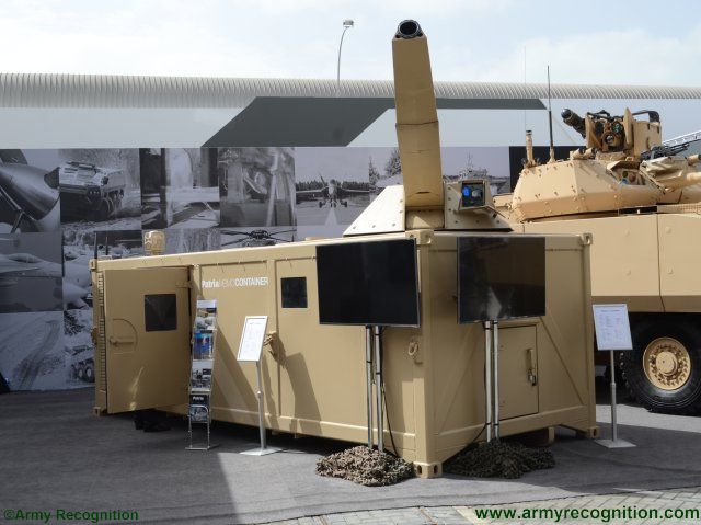 Patria_introduces_world_first_120mm_mortar_system_in_a_container_at_IDEX_2017_640_001.jpg