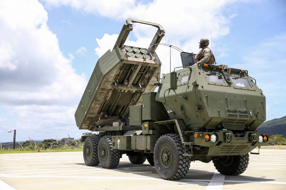 M142_HIMARS_High_Mobility_Artillery_Rocket_System_missile_launcher_MLRS_United_States_925_001.jpg