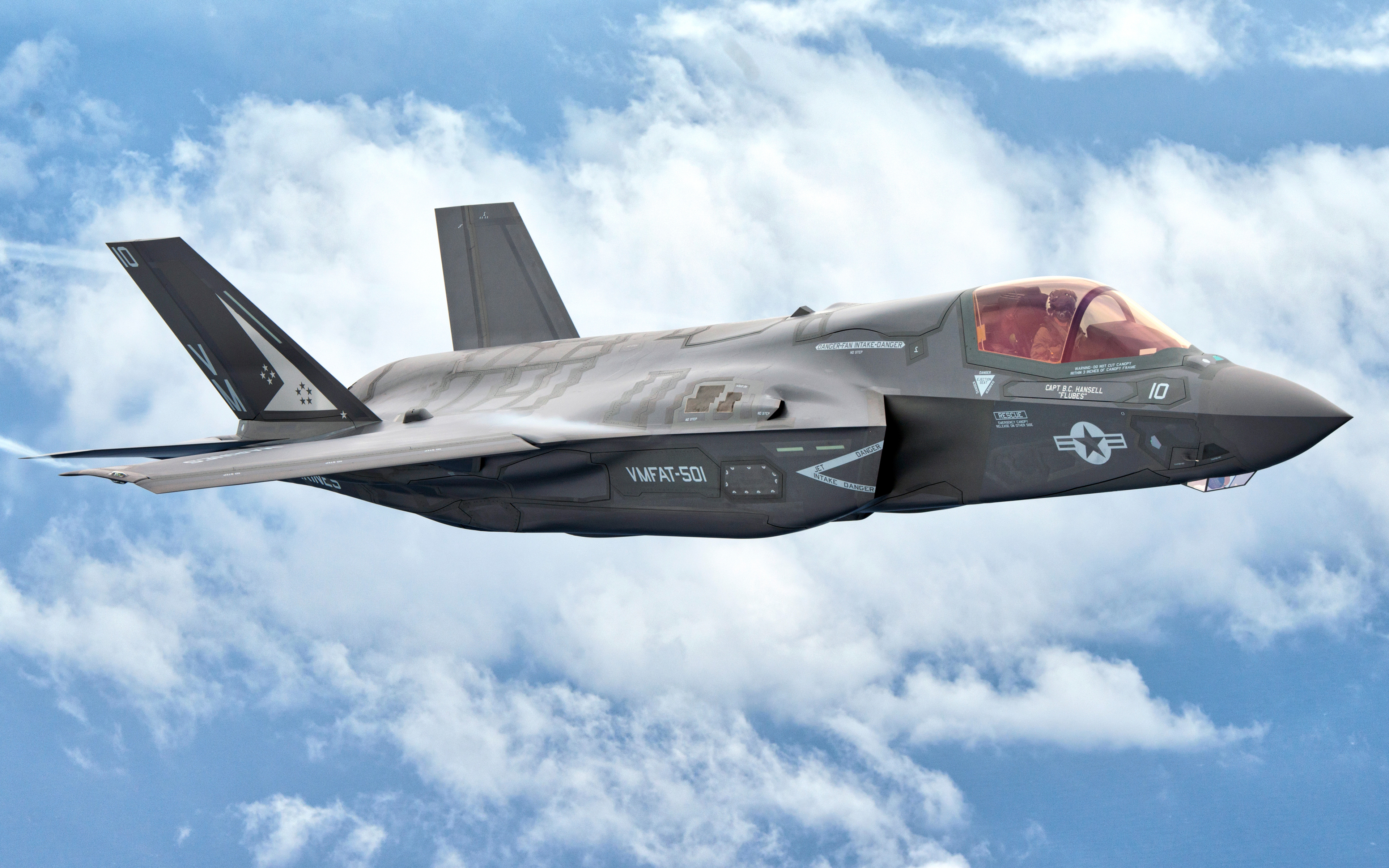 f-35-lightning-ii-lockheed-martin-f-35-fighter-bomber-fifth-generation.jpg
