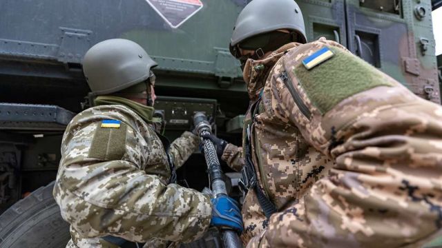يتقن الجيش الأوكراني نظام الدفاع الجوي باتريوت في ألمانيا
