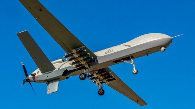 إيران تكشف عن صاروخ غزة يوكاس يحمل 8 صواريخ دقيقة من طراز سديد 345 إيران تكشف عن صاروخ غزة يوكاس يحمل 8 صواريخ دقيقة من طراز سديد 345