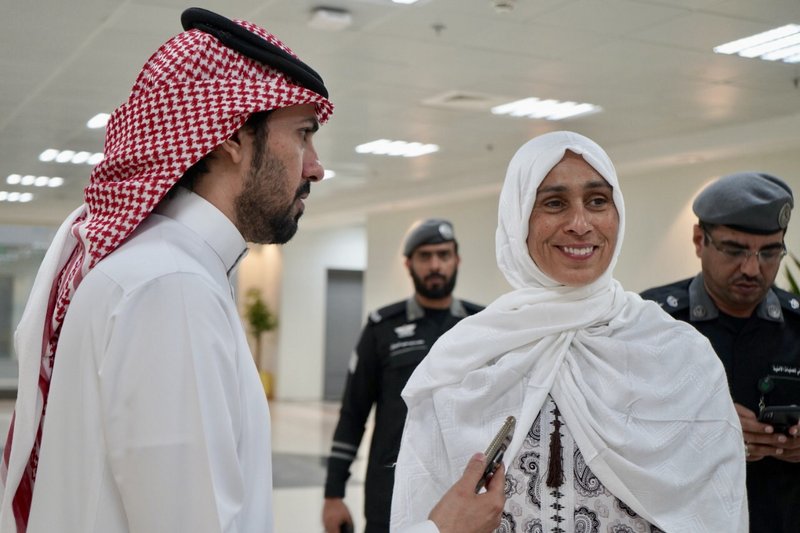 مديرة شرطة نيوزيلندا لـسبق: أبهرتني التقنيات الحديثة في مركز 911 .. ونفتخر بالمملكة مديرة شرطة نيوزيلندا لـسبق: أبهرتني التقنيات الحديثة في مركز 911 .. ونفتخر بالمملكة