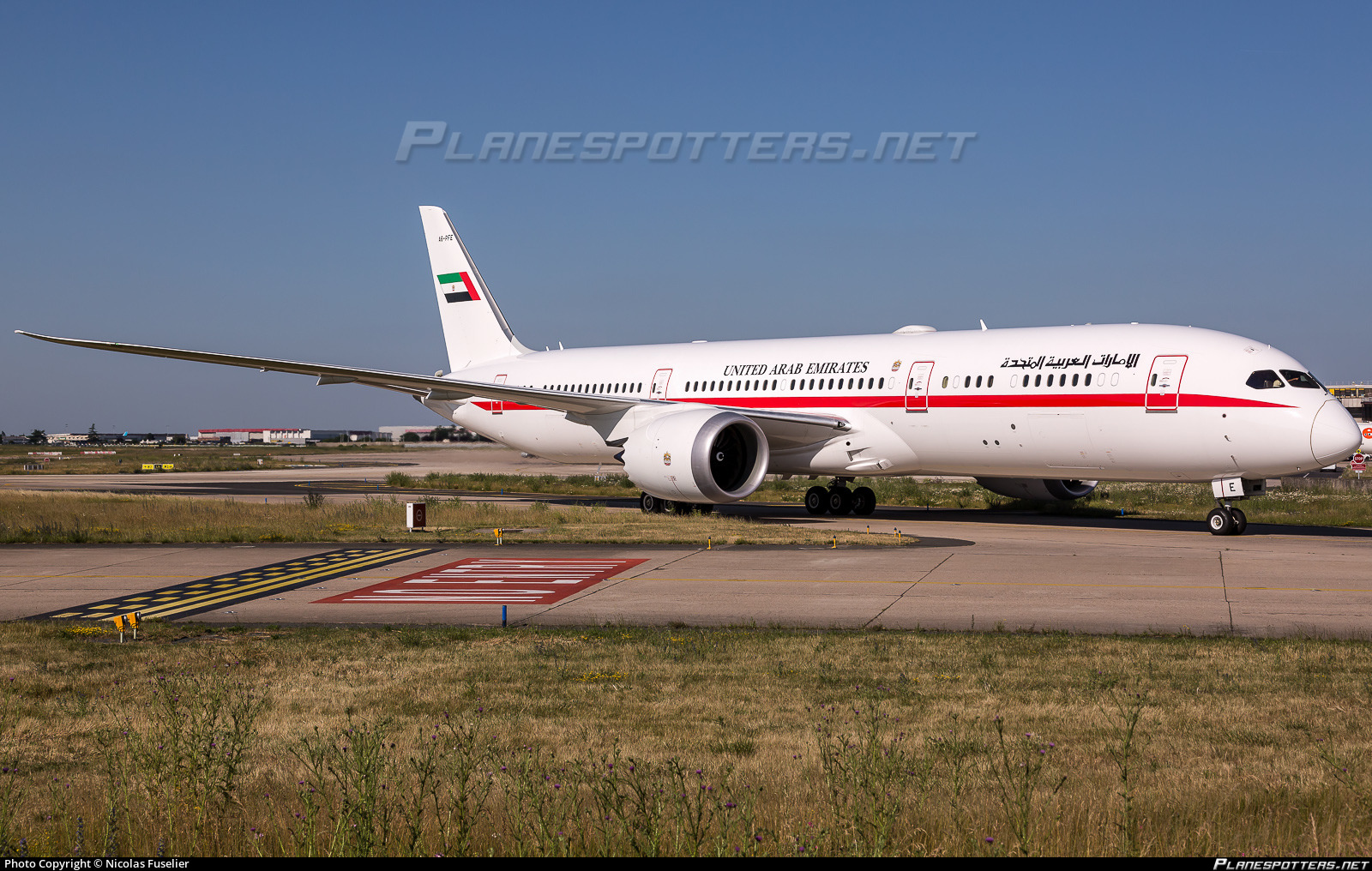a6-pfe-presidential-flight-boeing-787-9-bbj-dreamliner_PlanespottersNet_774271_ef1044e018_o.jpg