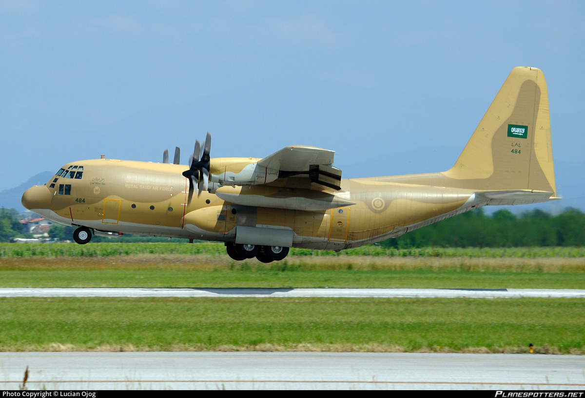 484-royal-saudi-air-force-lockheed-vc-130h-hercules-l-382_PlanespottersNet_479443_bd2bad0964.jpg