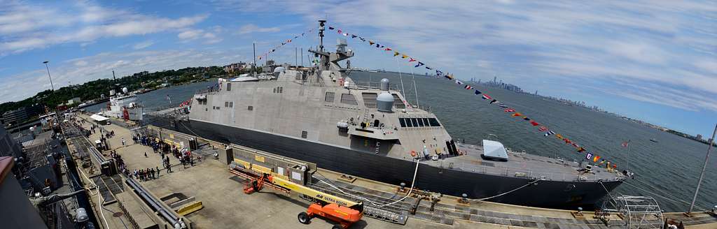 staten-island-new-york-uss-milwaukee-lcs-5-sits-d3ecbd-1024.jpg