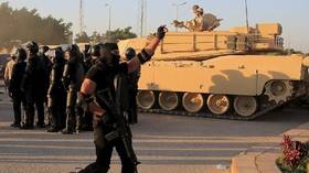 الولايات المتحدة تزود الجيش المصري بأكثر من 900 عربة مضادة للألغام (صورة)