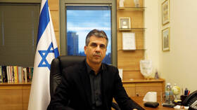 وزير الاستخبارات الإسرائيلي: ثمة كلام متبادل بين إسرائيل والسعودية