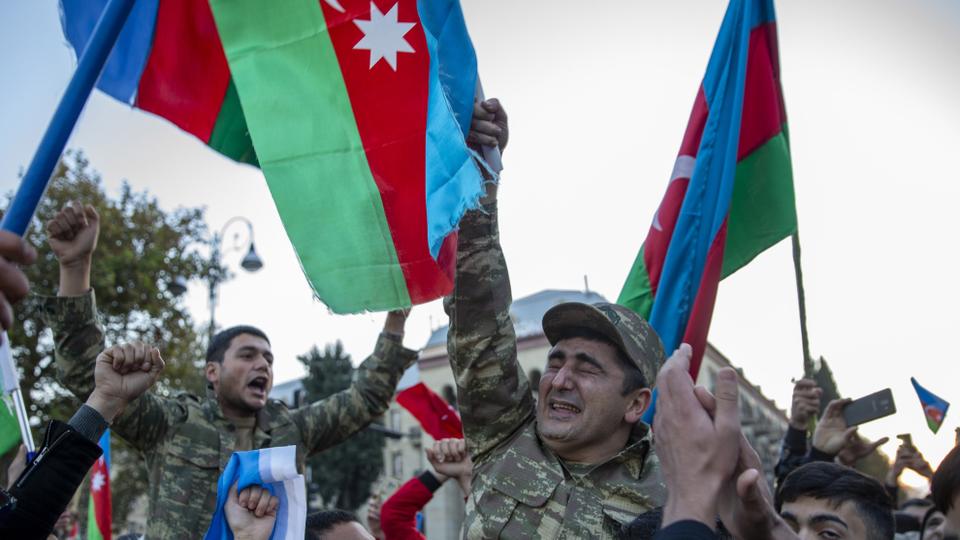 أذربيجان تنتصر وأرمينيا تقر بالهزيمة في إقليم قره باغ المحتل