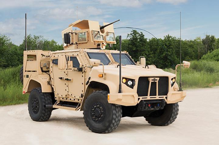 Oshkosh-Defense-awarded-675B-Joint-Light-Tactical-Vehicle-contract.jpg