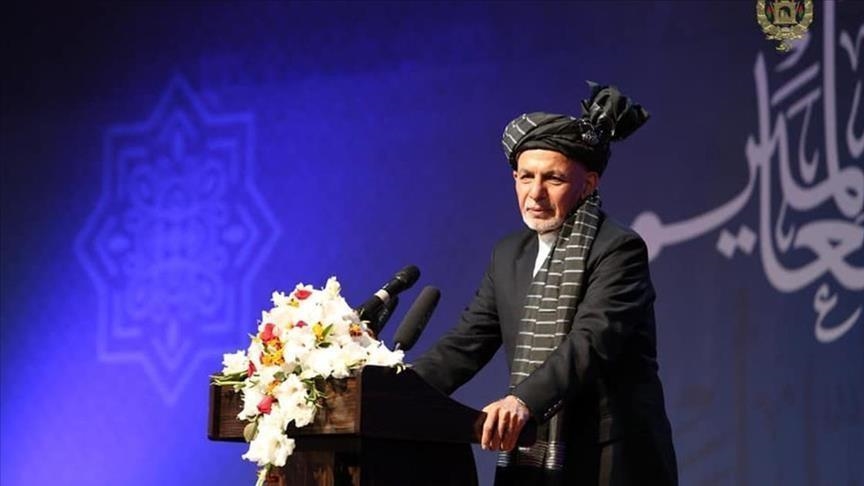 الرئيس الأفغاني لإيران: النفط مقابل المزيد من المياه