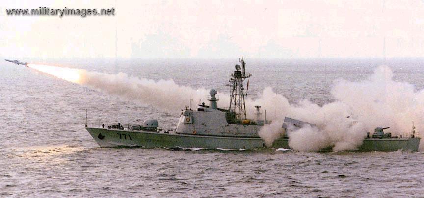 Pakistan_Navy_-_Jalalat_Class_Missile_Boat.jpg