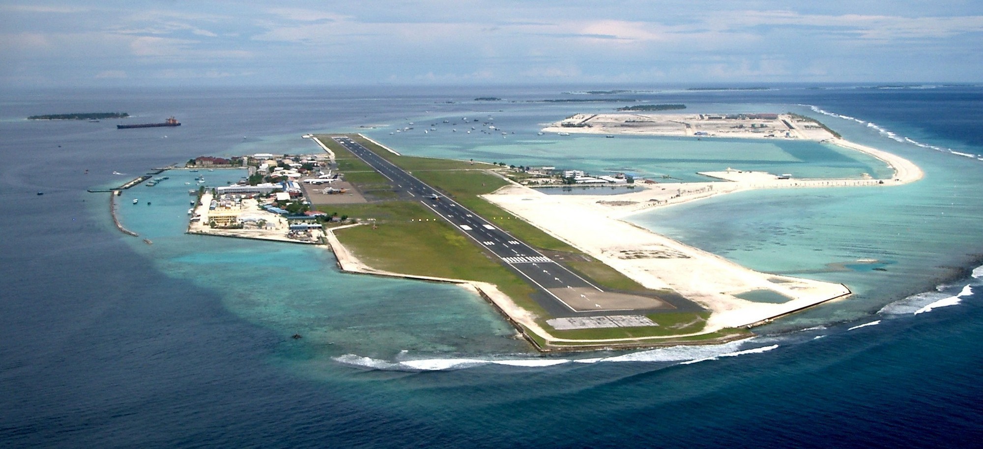 maldives-airport.jpg