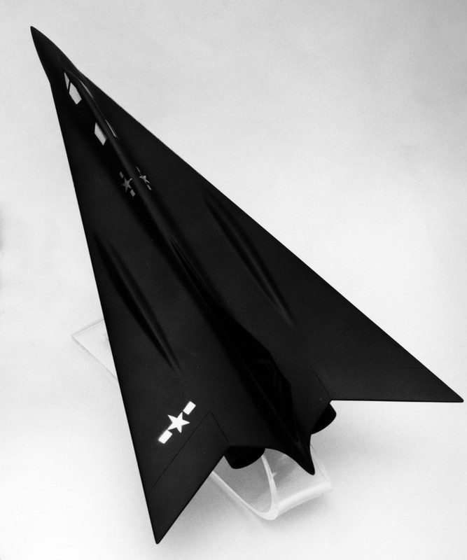 x-LTV-Fighter-Models3.jpg