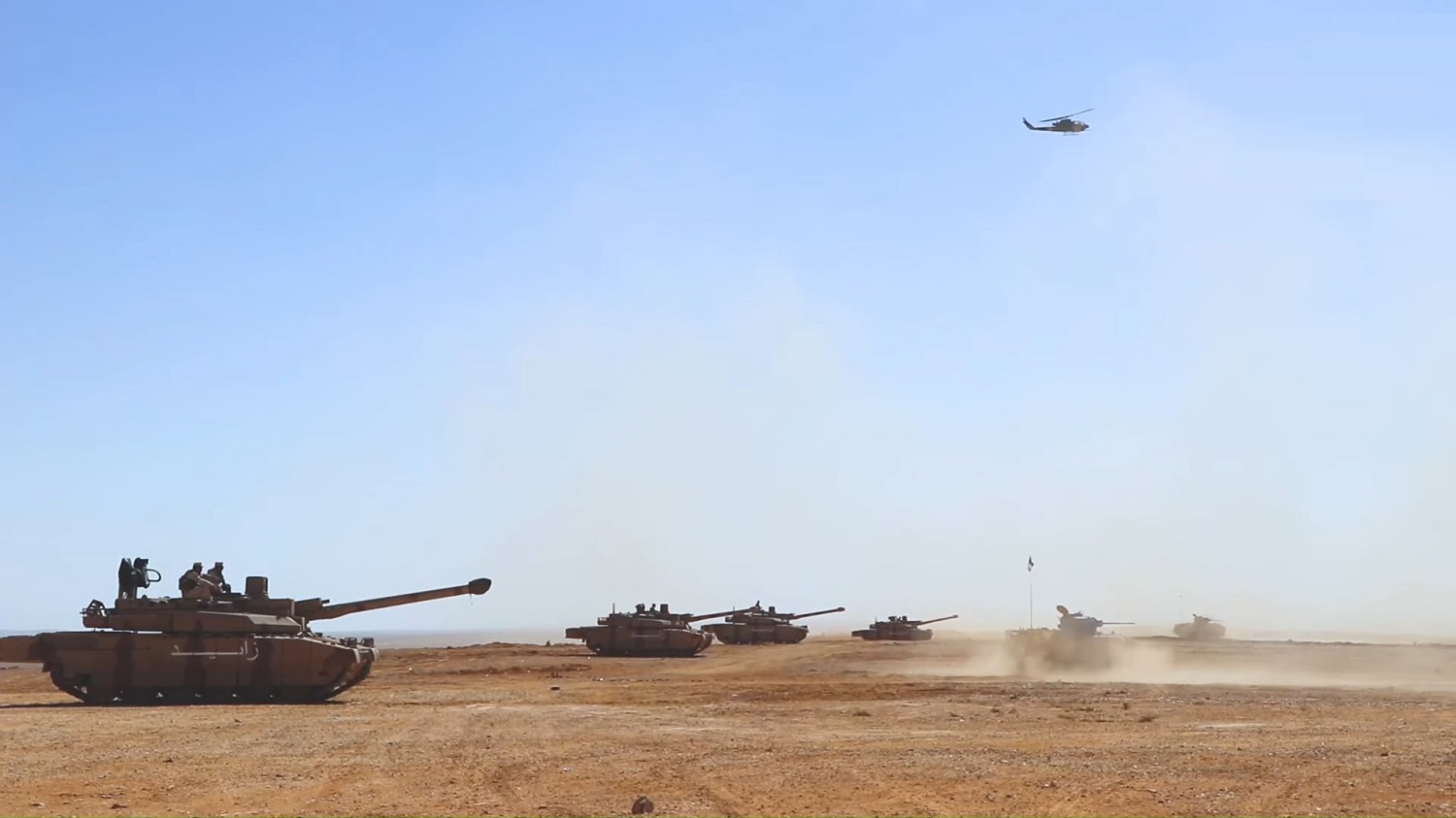 jordan-army-deploys-for-the-first-time-leclerc-tanks-during-military-exercise-1.jpg