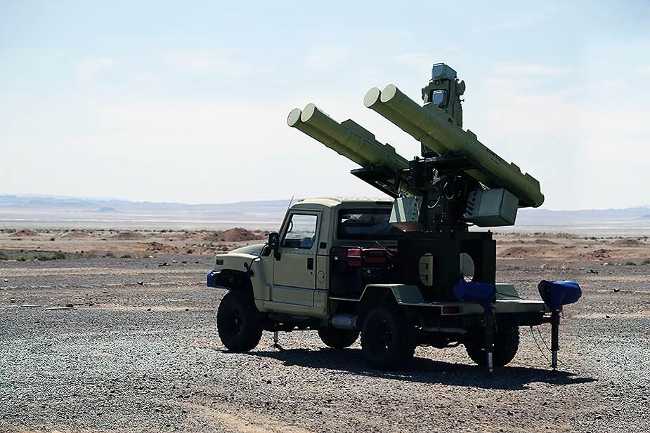 iran-unveils-its-new-ad-08-majid-air-defense-missile-system-on-iveco-daily-4x4-truck-2.jpg