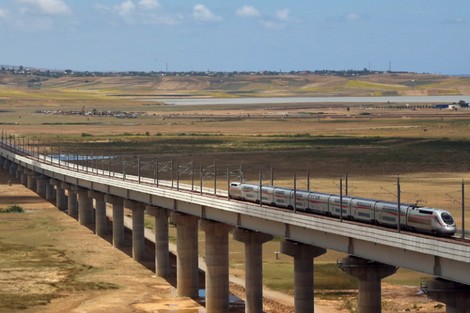 البُراق .. قصة قطار مغربي جديد يسير بـ320 كيلومترا في الساعة