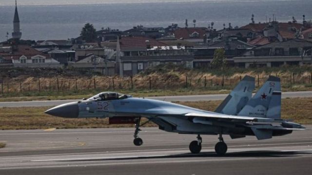 مسؤولون مصريون يقولون إنه من حق القاهرة اختيار الأسلحة وفقا لما يتناسب مع أجندتها الخاصة مسؤولون مصريون يقولون إنه من حق القاهرة اختيار الأسلحة وفقا لما يتناسب مع أجندتها الخاصة