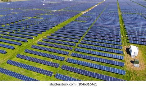 never-ending-solar-energy-farm-260nw-1046816461.jpg