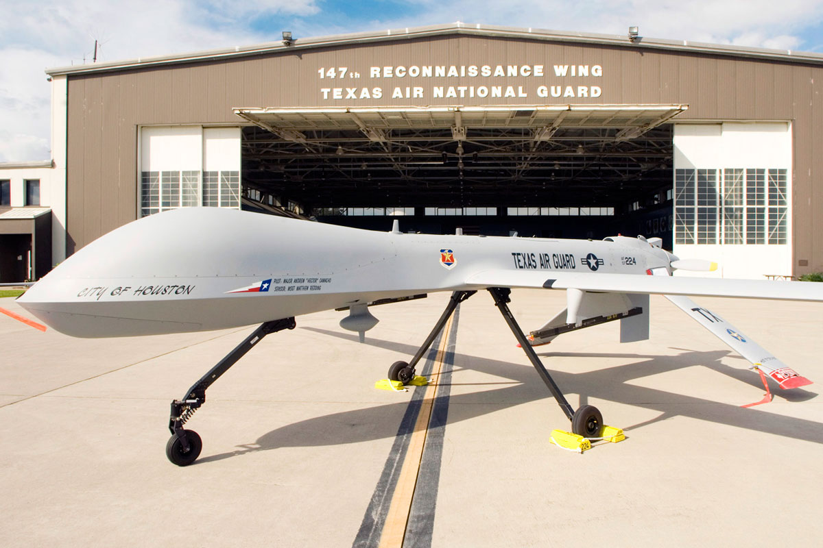 mq-1b-predator_001.jpg
