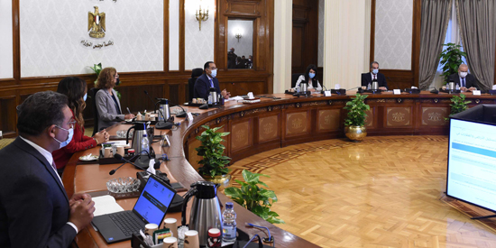 مدبولى-يناقش-مع-بعثة-البنك-الدولى-مشروع-تحديث-نظام-تسجيل-الأراضى-والعقارات مدبولى-يناقش-مع-بعثة-البنك-الدولى-مشروع-تحديث-نظام-تسجيل-الأراضى-والعقارات