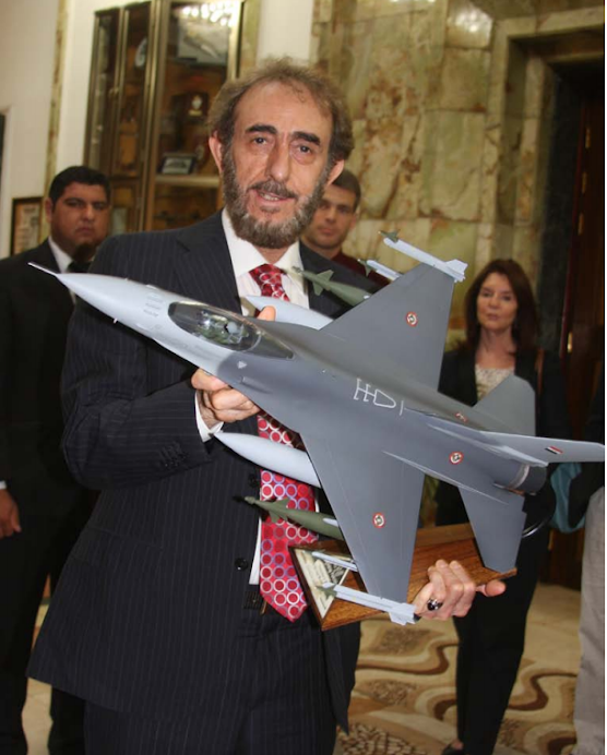 f16+model.png