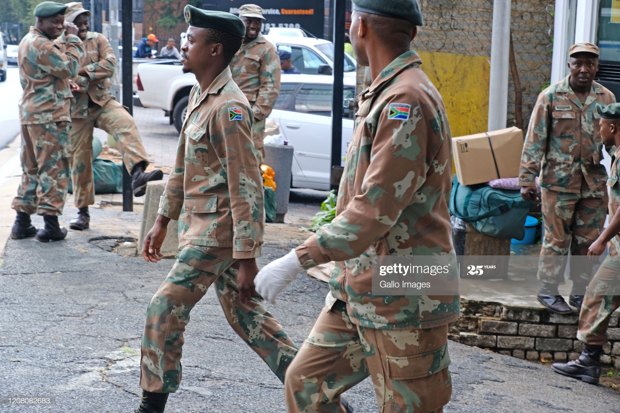 general-view-of-south-african-national-defence-force-members-arriving-picture-id1208082683