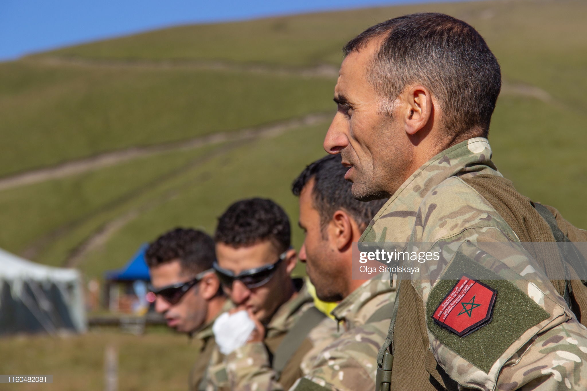 moroccan-royal-armed-forces-soldiers-take-part-in-a-competition-an-picture-id1160482081