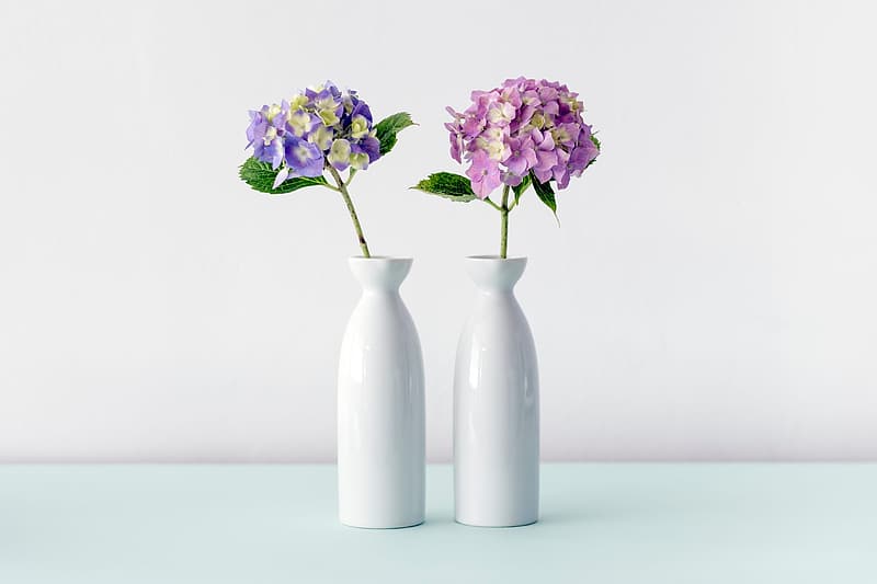 Two milk glass vase with flowers | Pikrepo