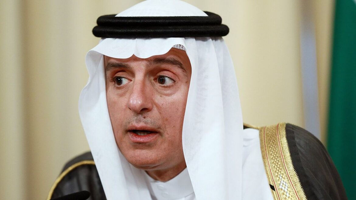 الجبير: السعودية تحتفظ بحق التسلح النووي إذا أصبحت إيران قوة نووية والمملكة ستبذل جهدها لحماية شعبها وأراضيها الجبير: السعودية تحتفظ بحق التسلح النووي إذا أصبحت إيران قوة نووية والمملكة ستبذل جهدها لحماية شعبها وأراضيها