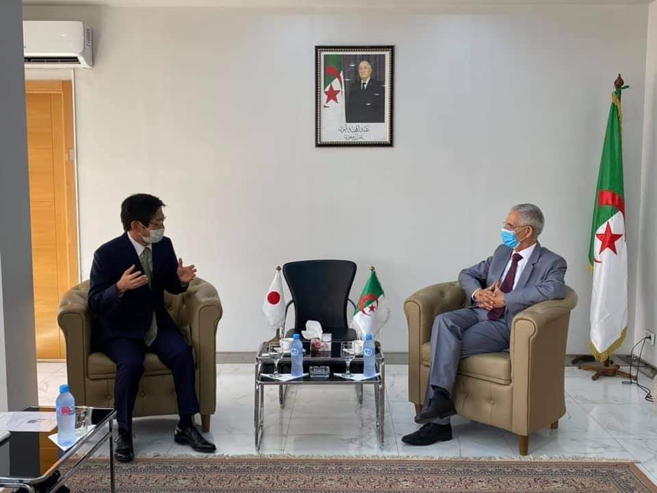 وزير الصناعة يدعو المؤسسات اليابانية إلى تحقيق مشاريع إستثمارية دائمة في الجزائر