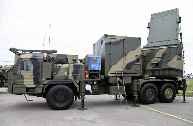 50n6a-fire-control-system-with-target-and-surveillance-radar