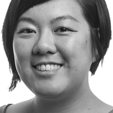 إيفلين لاو صورة المؤلف إيفلين لاو صورة المؤلف