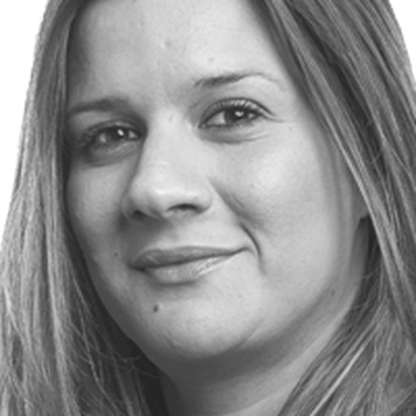 سيلينا دينمان صورة المؤلف سيلينا دينمان صورة المؤلف