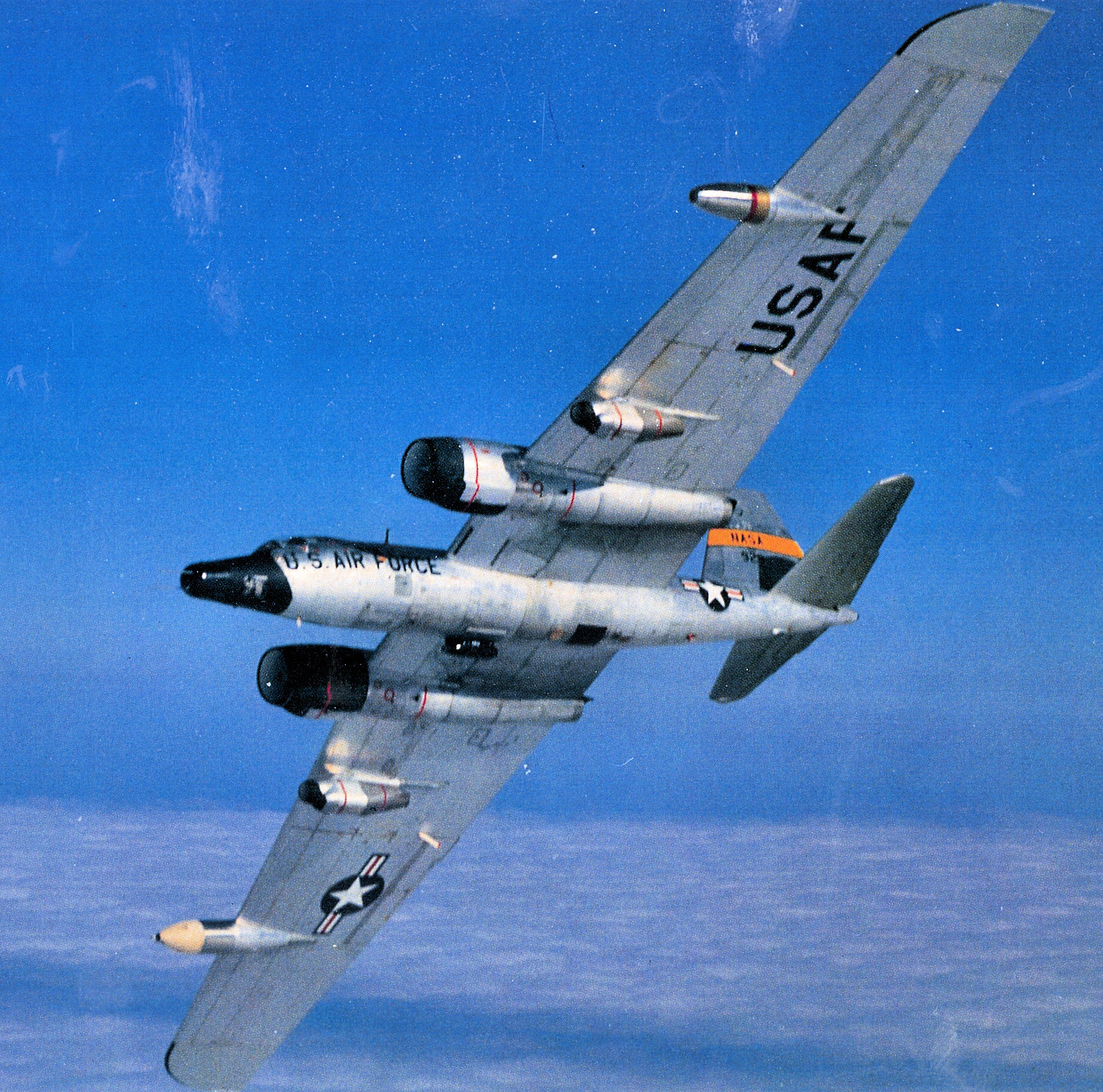 USAF_WB-57F_In_Flight.jpg