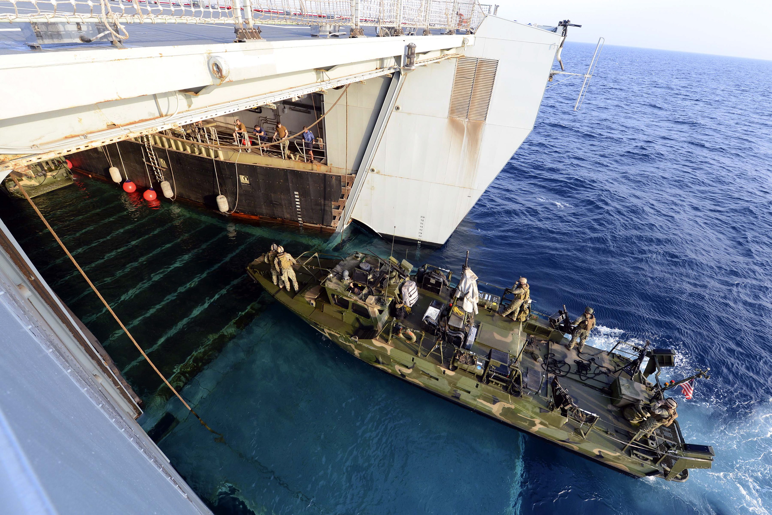 US_Riverine_Command_Boat_Leaving_the_Dock_of_RFA_Cardigan_Bay_MOD_45154445.jpg