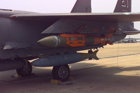BLU-109_aboard_F-15E.jpg