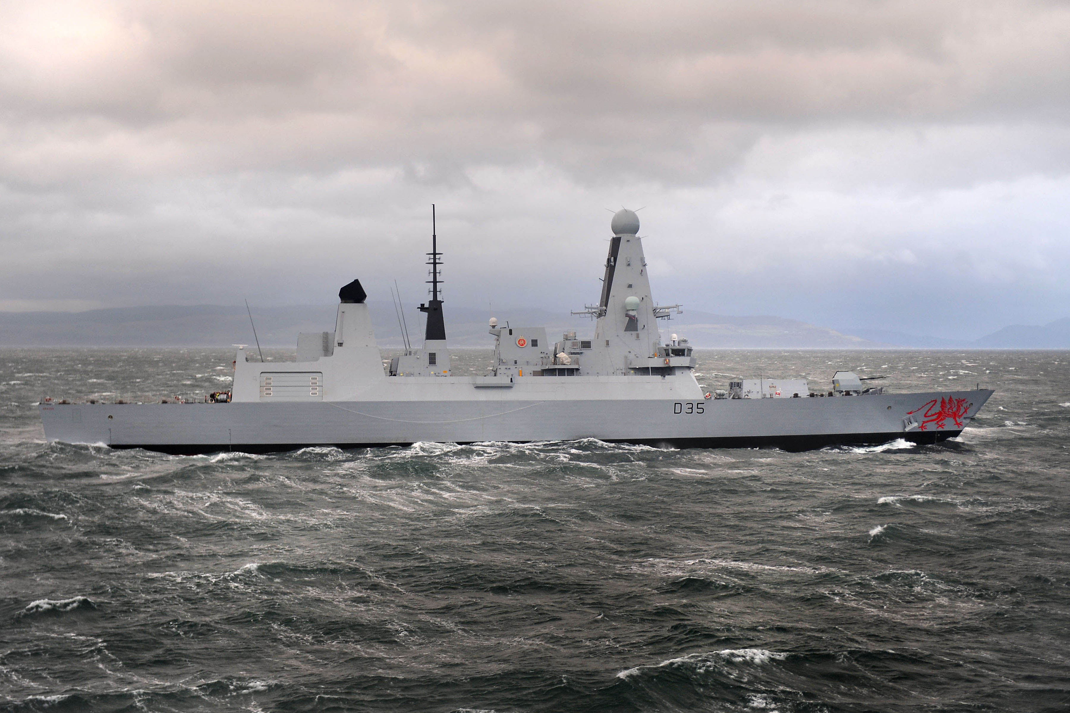 Type_45_Destroyer_HMS_Dragon_During_Pre-Acceptance_Sea_Trials_MOD_45152084.jpg