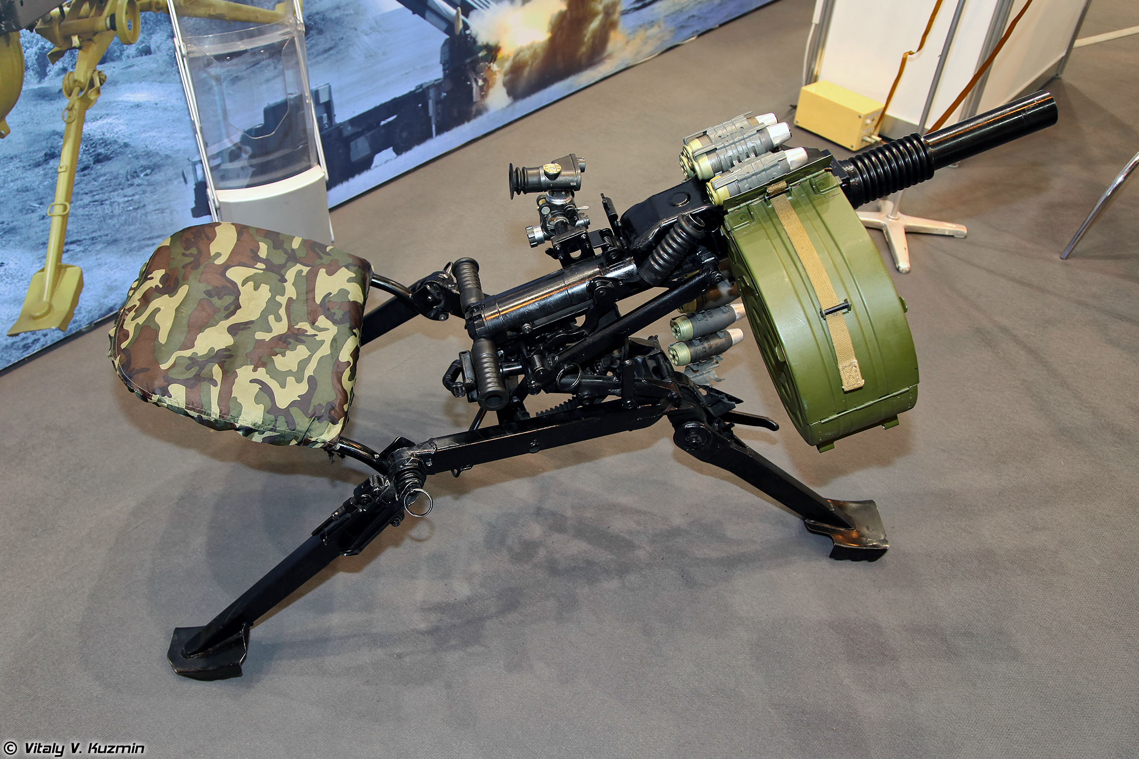 AGS-40_grenade_launcher_-_Oboronexpo2014part4-45.jpg