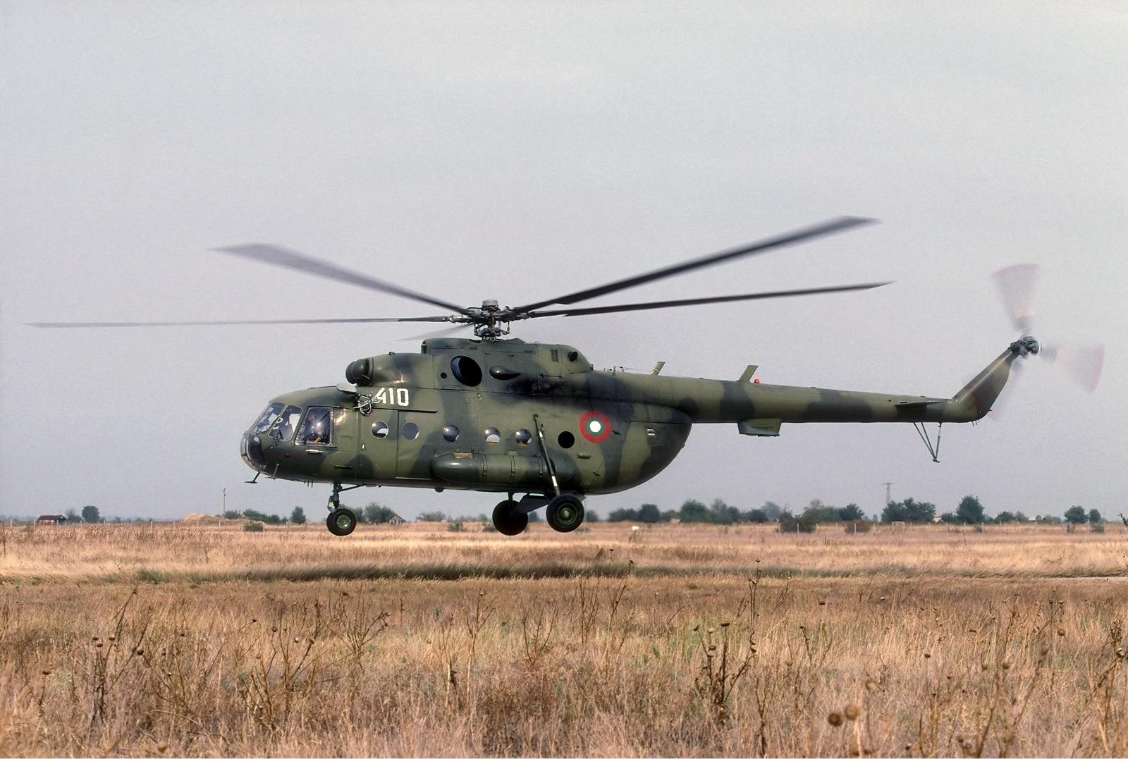 Bulgarian_Air_Force_Mil_Mi-17_Lofting-1.jpg