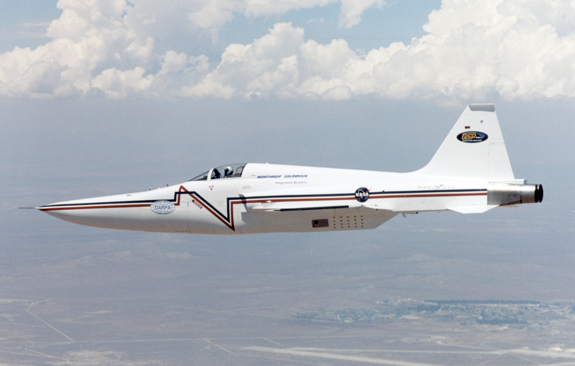 F-5E_Shaped_Sonic_Boom_Demonstration_aircraft.jpg