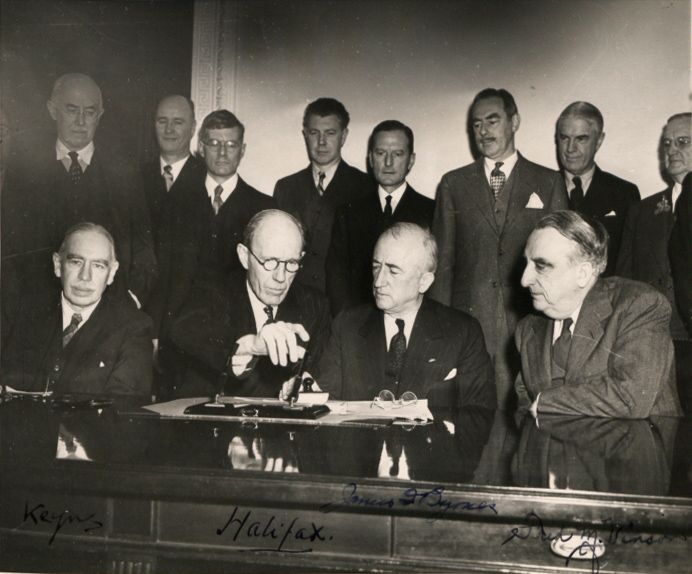Signature_Anglo_American_loan_agreement_1945.jpg