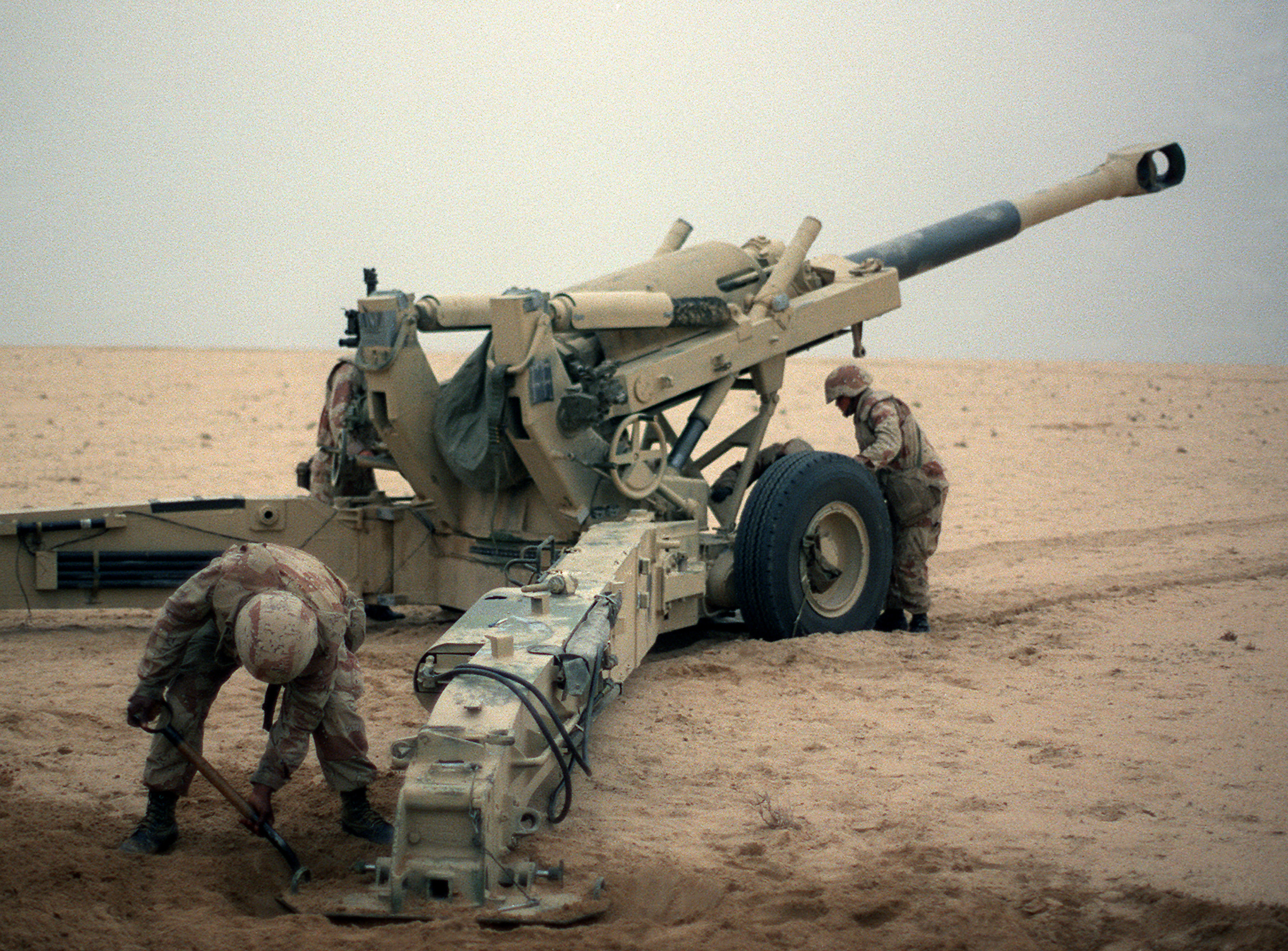 U.S._Marines_in_the_Persian_Gulf_War_(1991)_001.jpg